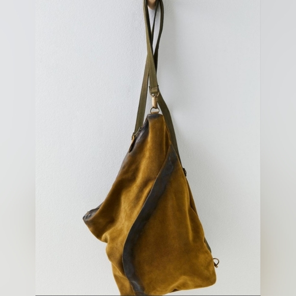 NWOT FREE PEOPLE Lexy convertible suede satchel Blue/Black - Picture 4 of 5